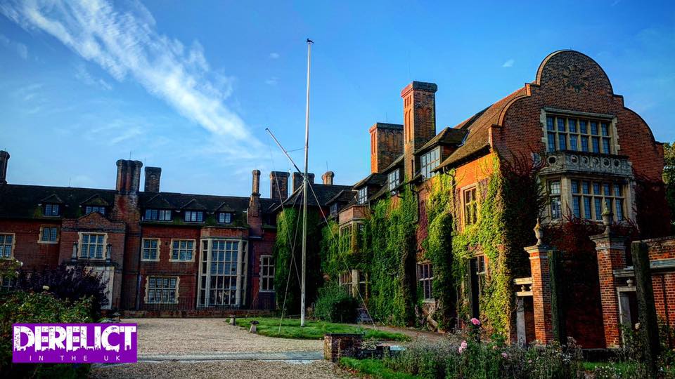 Shadows of Power and Recovery: The Layers of Headley Court